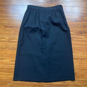 Vintage Women's Black Made in USA High Waist A Line Midi Skirt Size 4 Classic